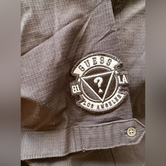 Button down shirt - Picture 4 of 9